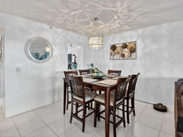 14527 Bonaire Boulevard 702, Delray Beach FL 33446
