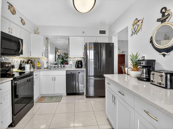 14527 Bonaire Boulevard 702, Delray Beach FL 33446
