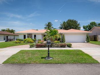 4853 Willow Drive