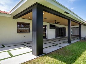 4853 Willow Drive, Boca Raton FL 33487