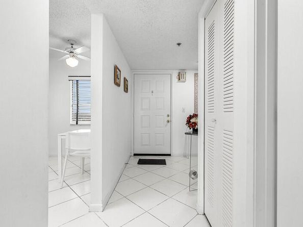 7310 Ashford Place Place 803, Delray Beach FL 33446