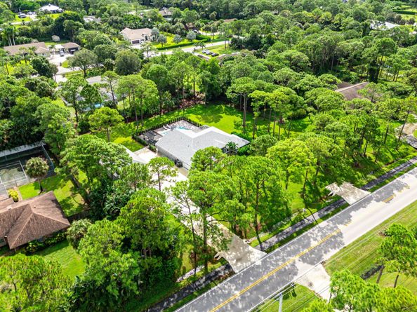 14450 69th Drive N, Palm Beach Gardens FL 33418