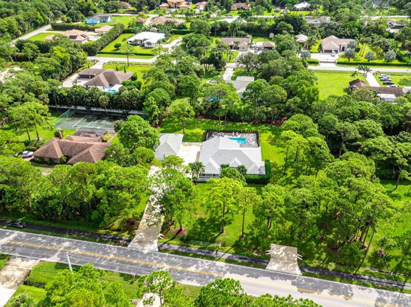 14450 69th Drive N, Palm Beach Gardens FL 33418