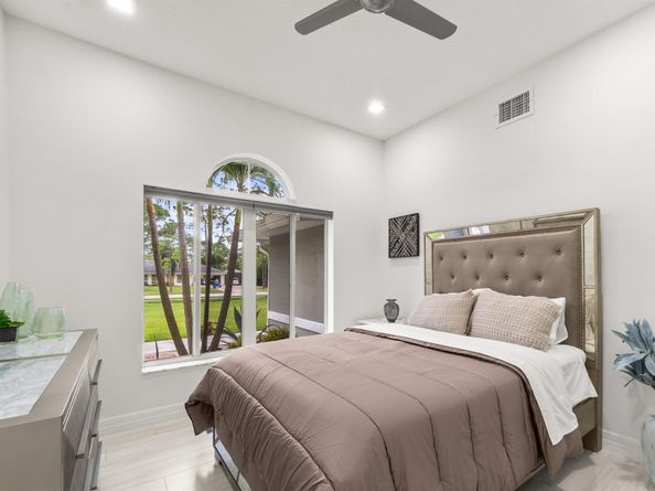 14450 69th Drive N, Palm Beach Gardens FL 33418
