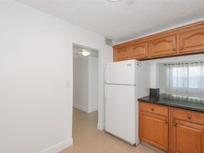 2307 S Cypress Bend Dr 108A, Pompano Beach FL 33069