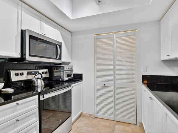 99 SE Mizner Boulevard 712, Boca Raton FL 33432