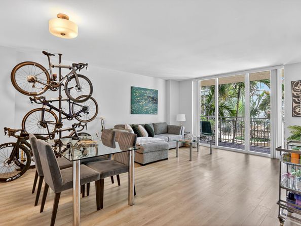 99 SE Mizner Boulevard 712, Boca Raton FL 33432