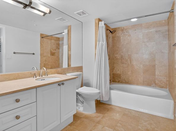 99 SE Mizner Boulevard 712, Boca Raton FL 33432