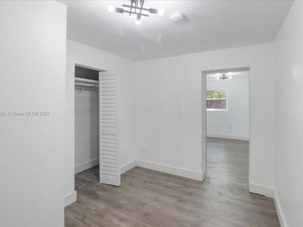1768 NW 112th Ter, Miami FL 33167