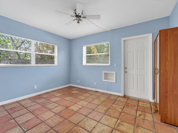 1022 SW 25th Avenue, Boynton Beach FL 33426