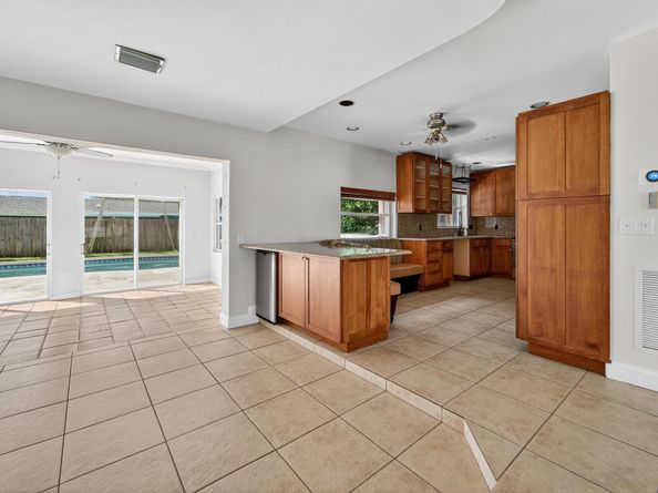 1022 SW 25th Avenue, Boynton Beach FL 33426