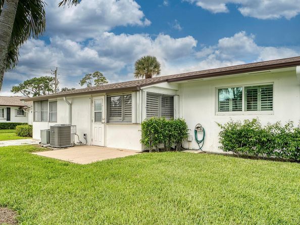 2930 Crosley Drive E M, West Palm Beach FL 33415