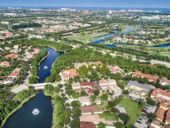 107 Ennis Lane, Jupiter FL 33458
