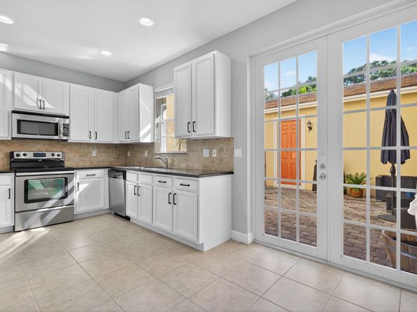 107 Ennis Lane, Jupiter FL 33458