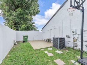 400 NW 98th Avenue, Pembroke Pines FL 33024