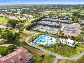 6907 Fountains Circle, Lake Worth FL 33467