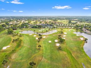6907 Fountains Circle, Lake Worth FL 33467