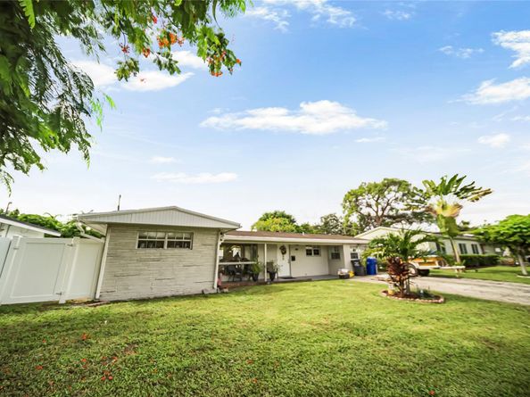 7000 Hope St, Hollywood FL 33024