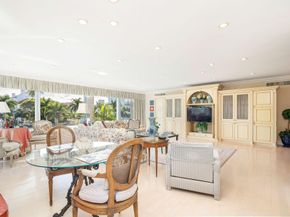 44 Cocoanut Row 227b, Palm Beach FL 33480