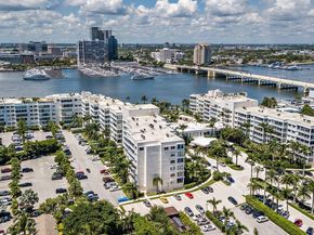 44 Cocoanut Row 227b, Palm Beach FL 33480