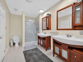5717 NW 17th Ct 2, Lauderhill FL 33313