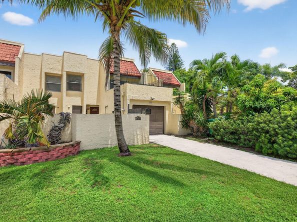5717 NW 17th Ct 2, Lauderhill FL 33313