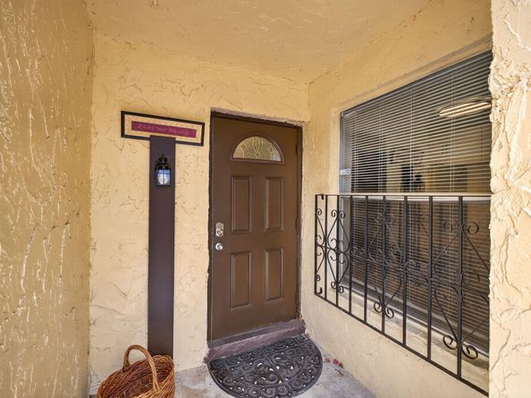 5717 NW 17th Ct 2, Lauderhill FL 33313