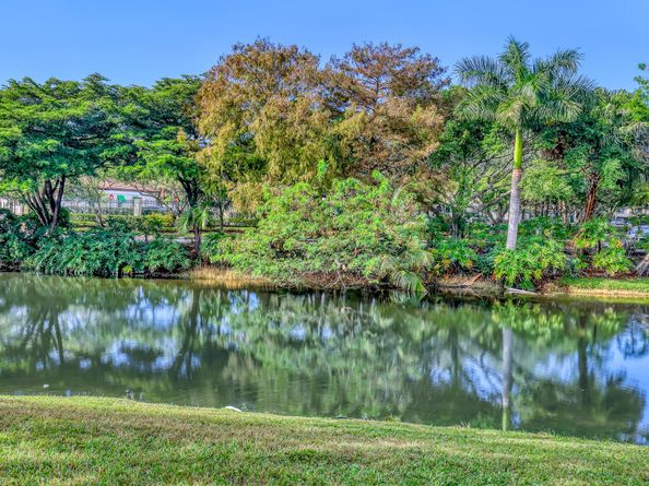 2151 Wingate Bend, Wellington FL 33414