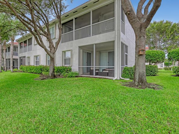 2151 Wingate Bend, Wellington FL 33414