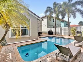 6657 Green Island Circle, Lake Worth FL 33463