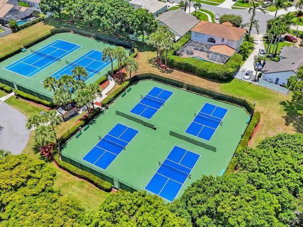 6657 Green Island Circle, Lake Worth FL 33463