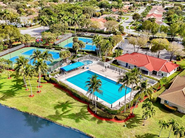 6657 Green Island Circle, Lake Worth FL 33463