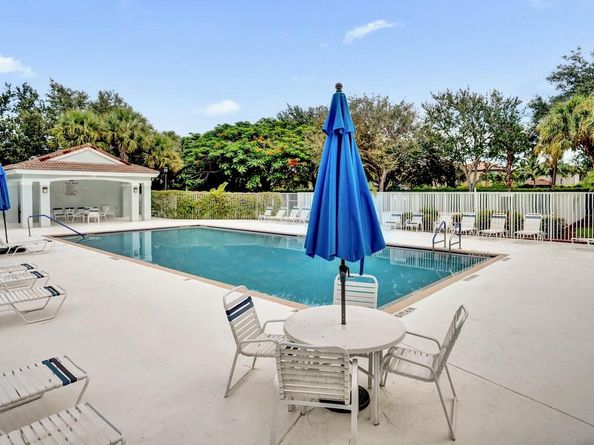 6657 Green Island Circle, Lake Worth FL 33463
