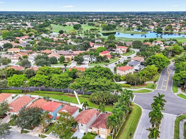 6657 Green Island Circle, Lake Worth FL 33463