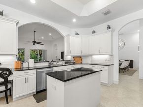 126 Palm Bay Terrace 126c, Palm Beach Gardens FL 33418