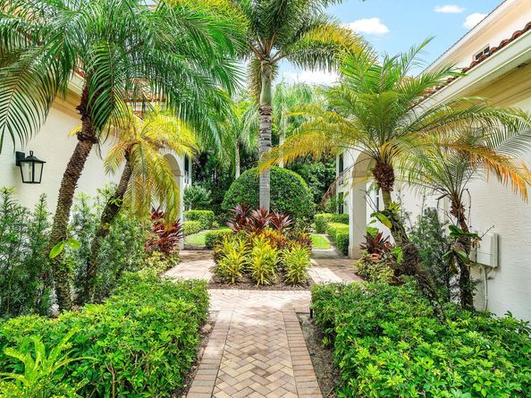126 Palm Bay Terrace 126c, Palm Beach Gardens FL 33418