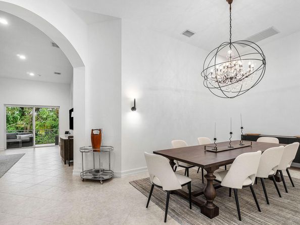 126 Palm Bay Terrace 126c, Palm Beach Gardens FL 33418