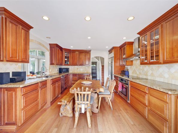 6251 NW 63rd Way, Parkland FL 33067