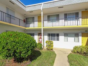 2920 Lake Osborne Drive 103, Lake Worth Beach FL 33461