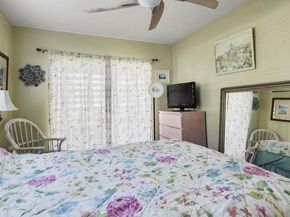 2920 Lake Osborne Drive 103, Lake Worth Beach FL 33461
