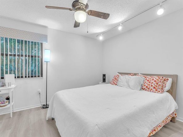 146 NW 98th Ter 146, Plantation FL 33324