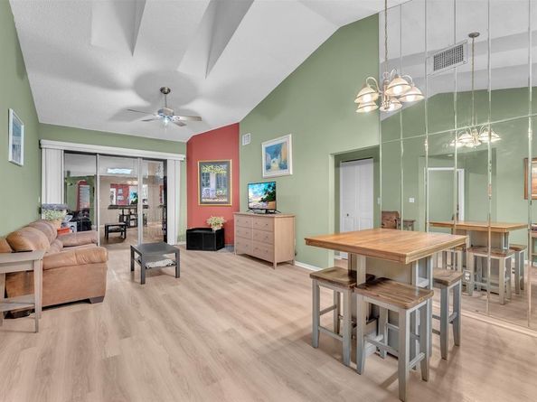 146 NW 98th Ter 146, Plantation FL 33324