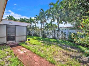 7950 NW 8th Ct, Margate FL 33063
