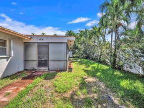 7950 NW 8th Ct, Margate FL 33063