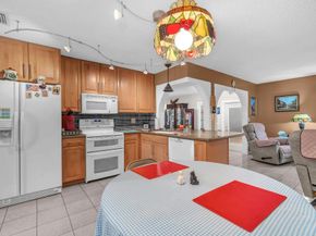 7950 NW 8th Ct, Margate FL 33063