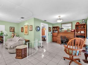 7950 NW 8th Ct, Margate FL 33063