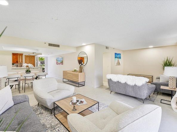 6400 NW 2nd Avenue 123, Boca Raton FL 33487