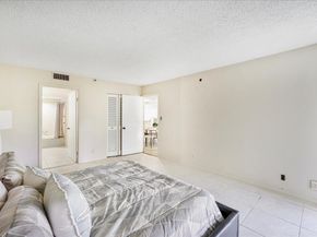 6400 NW 2nd Avenue 123, Boca Raton FL 33487