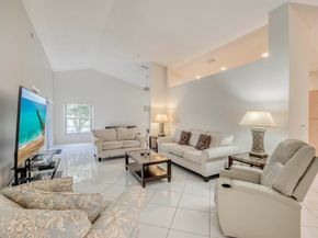 5055 Robino Circle, West Palm Beach FL 33417