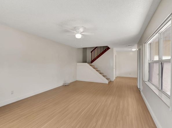 4004 Medford Court, Boynton Beach FL 33436